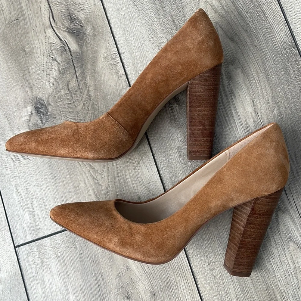 BCBGenteration Women Tan leather Heels Shoes Size 9.5 M